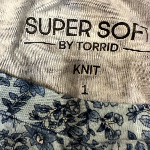 Torrid Super Soft Knit Floral Dress Size 14 (Size 1) - Picture 3 of 4